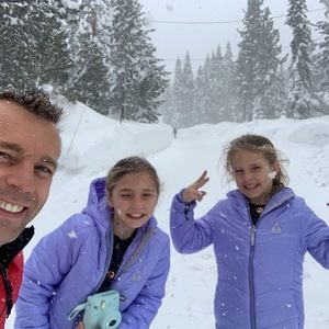 Meet your Posher, Laura